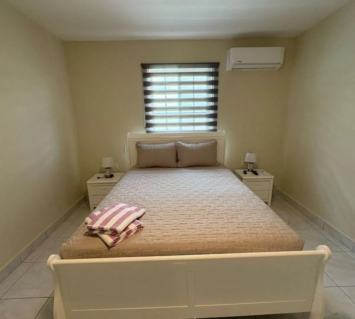 Bijou Villa Bloemond- 3Br-2Bth-Pool Studio Oranjestad Tatil Evi